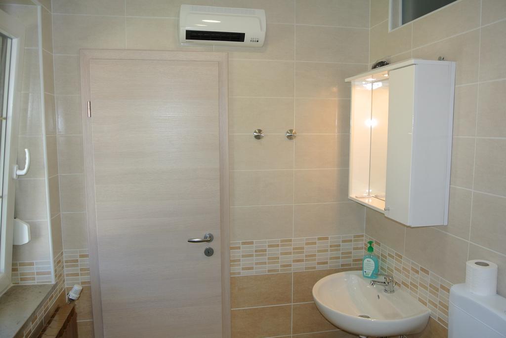 Apartmaji Nika Izola Εξωτερικό φωτογραφία