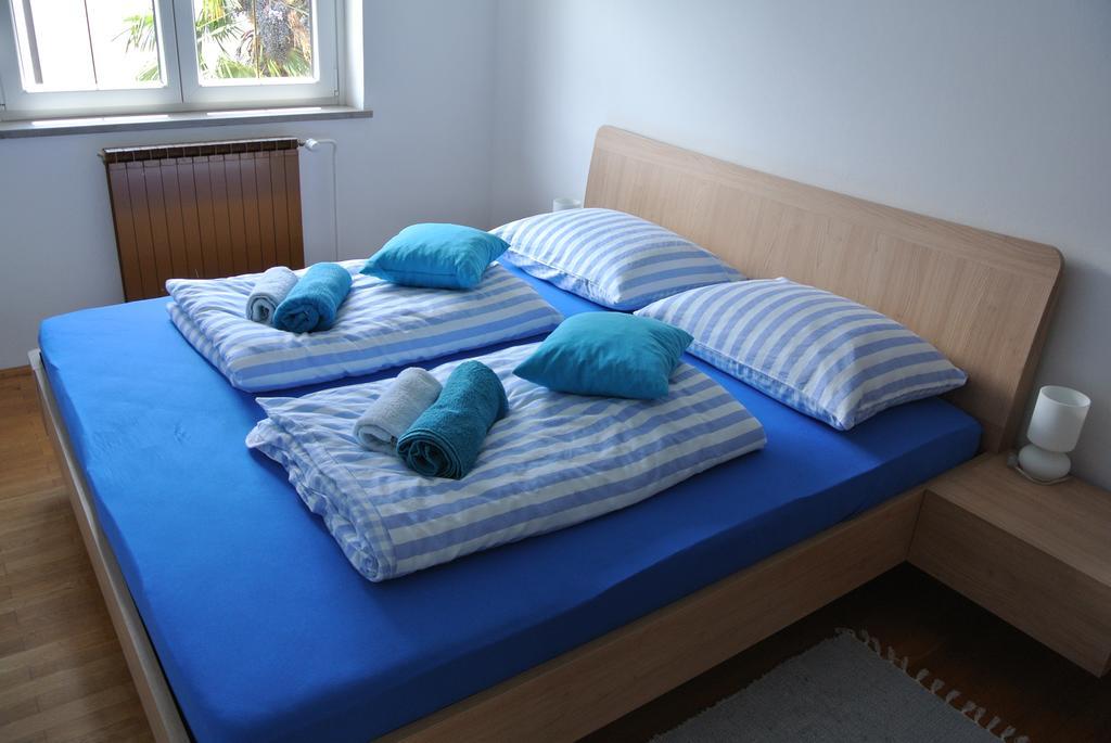 Apartmaji Nika Izola Εξωτερικό φωτογραφία